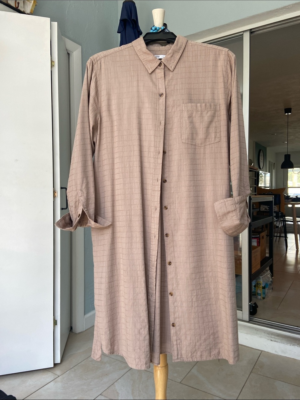 Women’s Cotton Button-Front Shirt Dress in Taupe